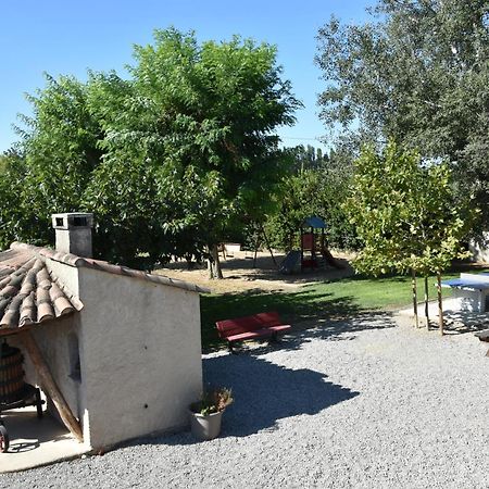 Residence Vacances Fontenelle Raphèle Bagian luar foto