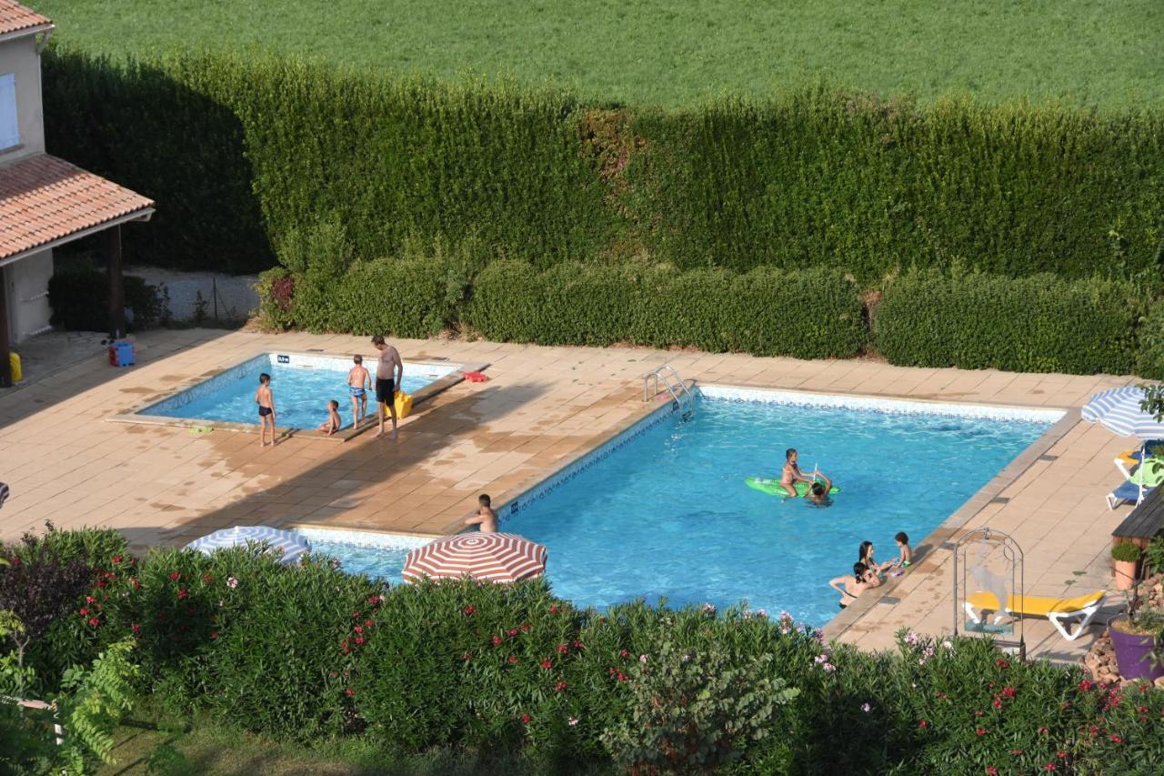 Residence Vacances Fontenelle Raphèle Bagian luar foto