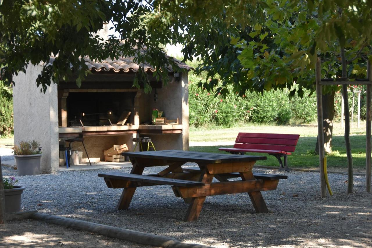 Residence Vacances Fontenelle Raphèle Bagian luar foto
